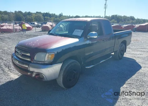 2003 Toyota Tundra Sr5 z USA, uszkodzony, nr VIN 5TBRN341X3S400817